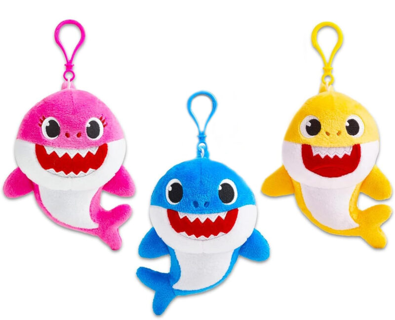 (Mis 0) BABY SHARK Peluche 6cm – portachiavi supersoft – 3 ass – In espo da 24pz….x216